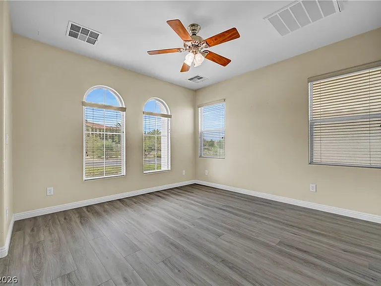 12052 Hathaway Pines Ln — Photo 6