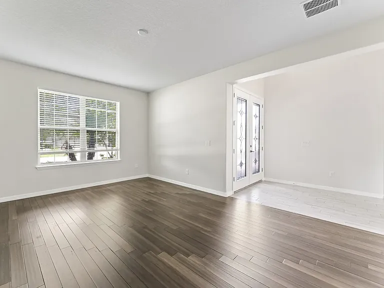 10408 Scarlet Chase Dr — Photo 2