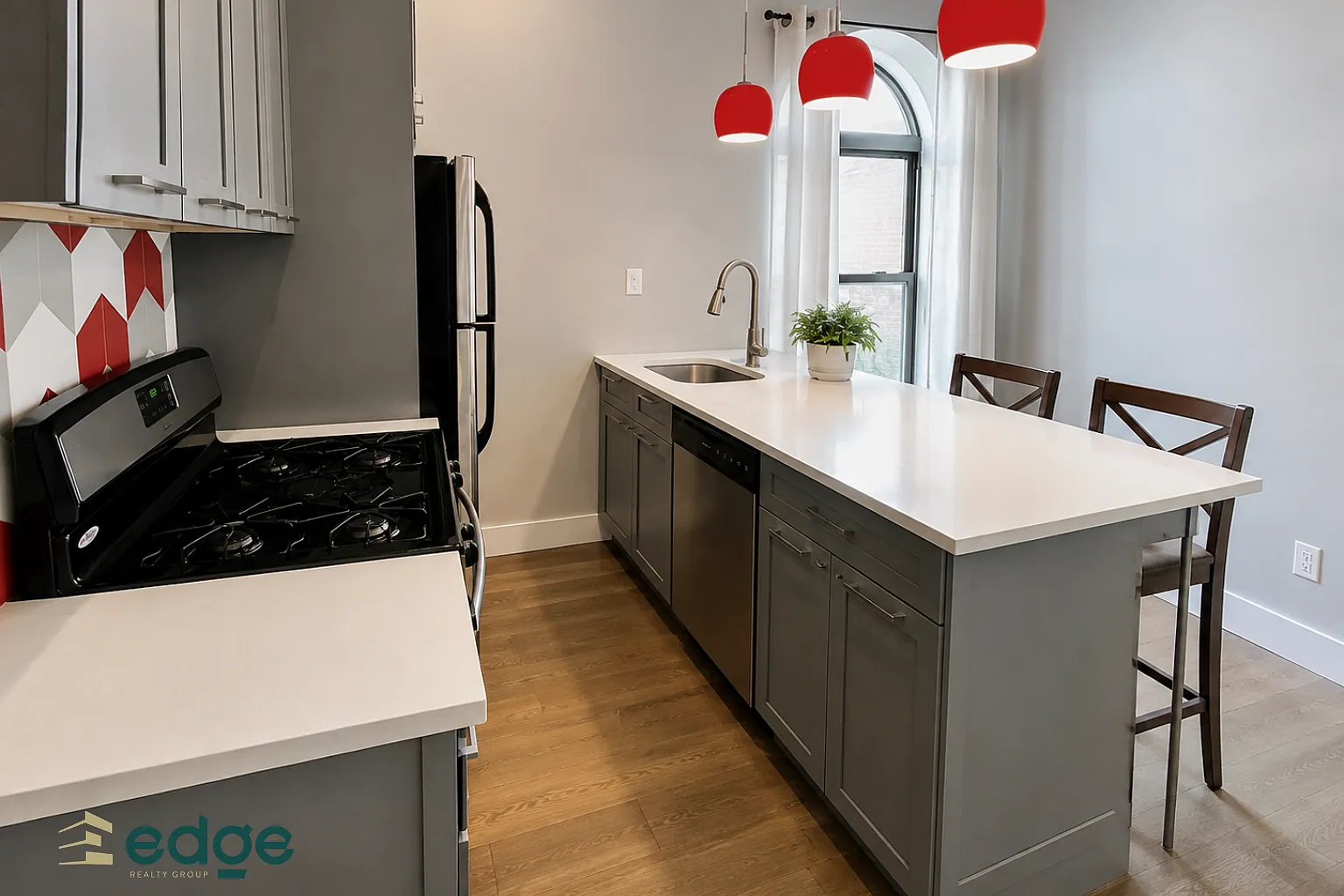 73 Veronica Place — Photo 2