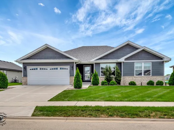 1758 Condor Dr, Manteno, IL 60950