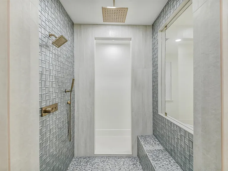 9411 Millbury Dr — Photo 23