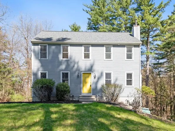 42 Sheple Ln #8, Groton, MA 01450