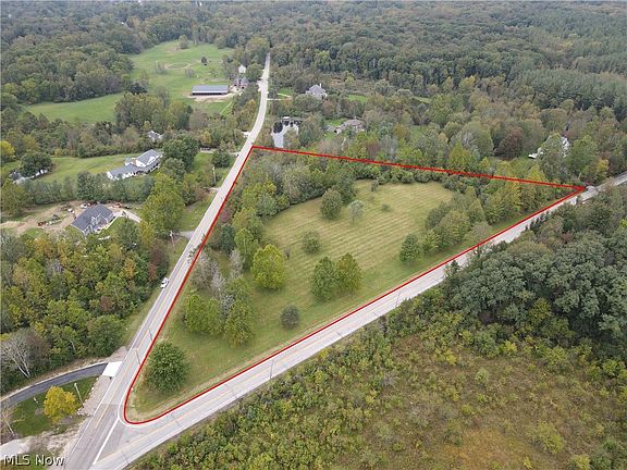 2nd image of 6645 Chagrin River Rd