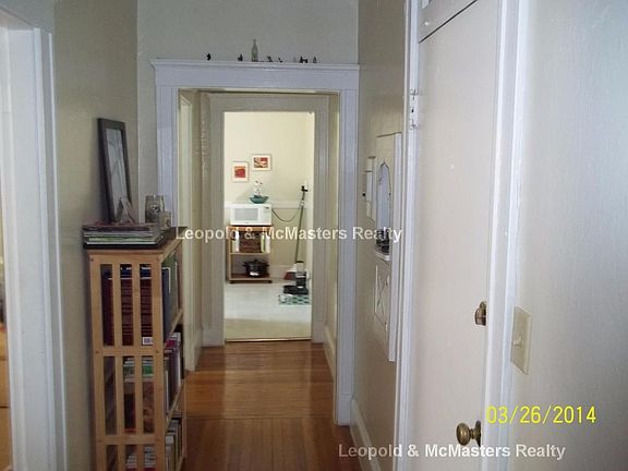 4th image of 8 Russell St #12C