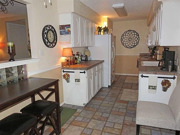 5th image of 5005 Celtic Ct