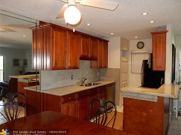 5th image of 567 Trace Cir APT 207