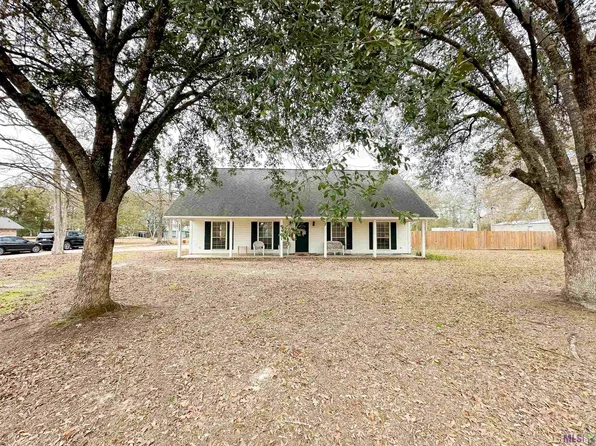 28205 McArthur Dr, Livingston, LA 70754
