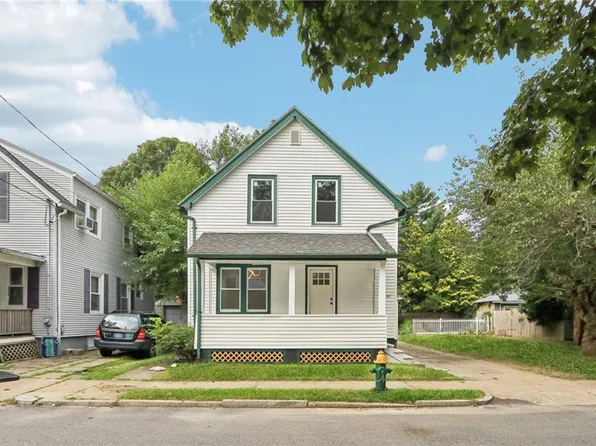 347 Northup St, Cranston, RI 02905