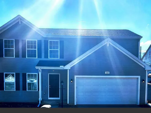 548 Cygnet Lake Dr, Benton Harbor, MI 49022