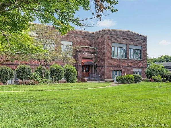 2900 Middle Road #20, Jeffersonville, IN 47130