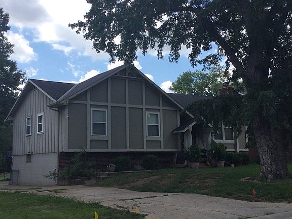 3rd image of 7817 Southview Dr