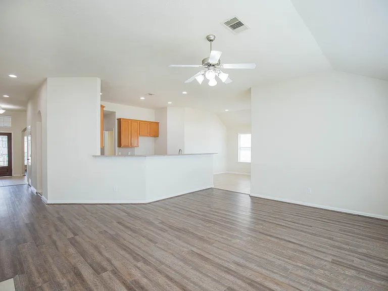 835 Aqua Vista Ln — Photo 18