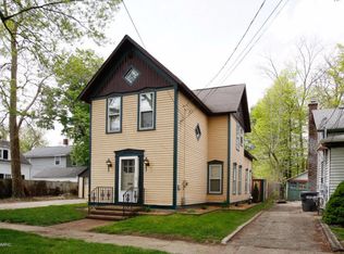 918 Oak St, Kalamazoo, MI 49008