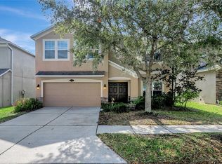 10653 Pictorial Park Dr, Thonotosassa, FL 33647