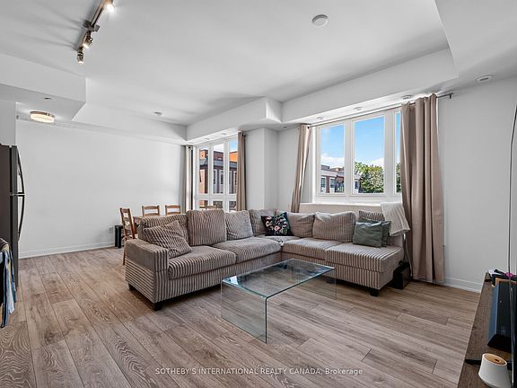 4th image of 4017 Hickory Dr Unit 4