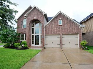 2842 Driftwood Bend Dr, Fresno, TX 77545