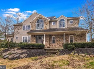 868 Price Rd, Harleysville, PA 19438