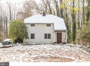 697 Cheyney Rd, Glen Mills, PA 19342