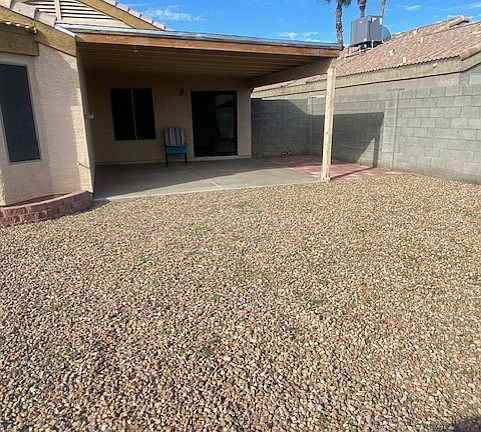 2nd image of 1387 W 18th Ave