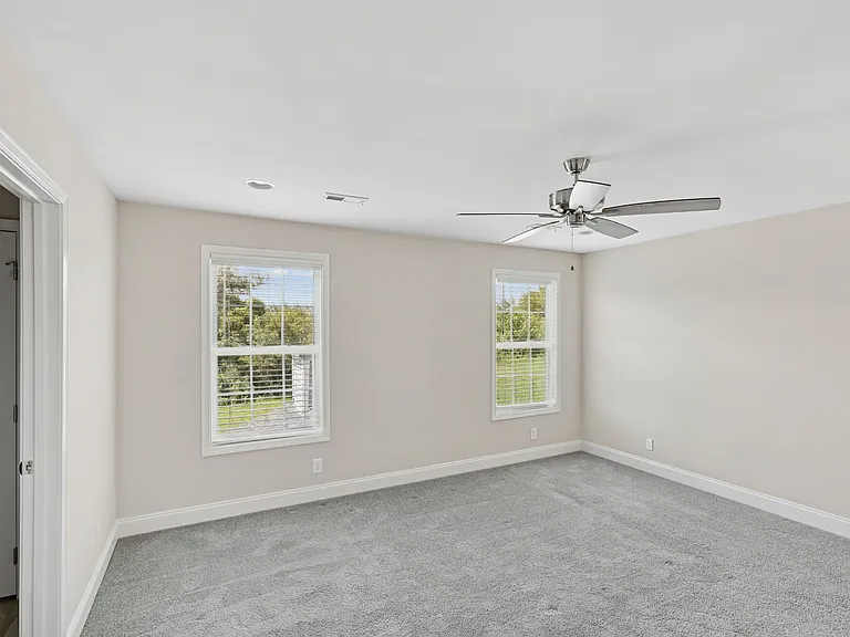 2439 Union Pointe Ln — Photo 23