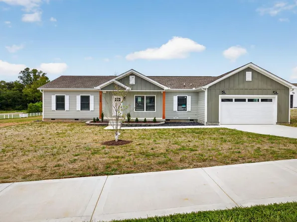 2539 River Ranch Dr, Cookeville, TN 38501