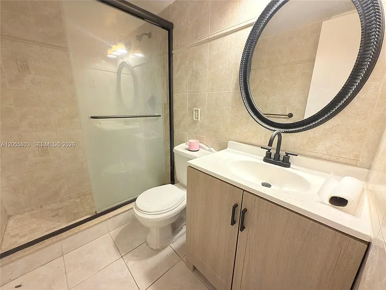 1302 NE 191st St #A118 — Photo 11