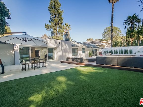 3rd image of 22414 Dardenne St