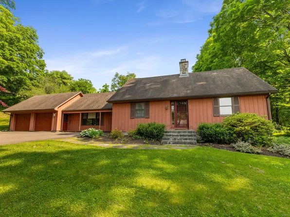 389 Chamberlain Road, Middletown, CT 06457