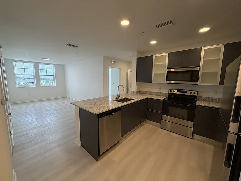 5587 Millenia Blvd — Photo 1