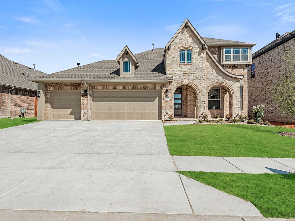 1st image of 1050 Fleetwood Dr