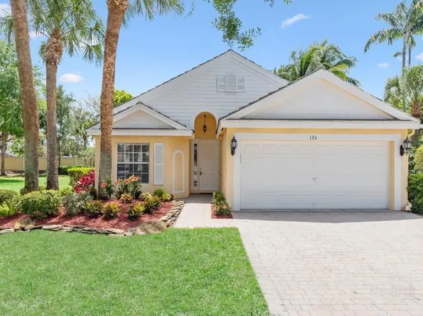 126 Canterbury Place, Royal Palm Beach, FL 33414