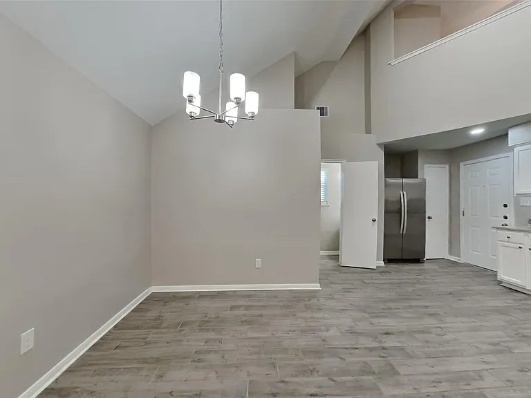 3431 Rainmill Dr — Photo 8