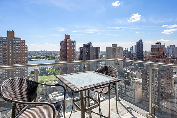 Sold by Douglas Elliman | media 2