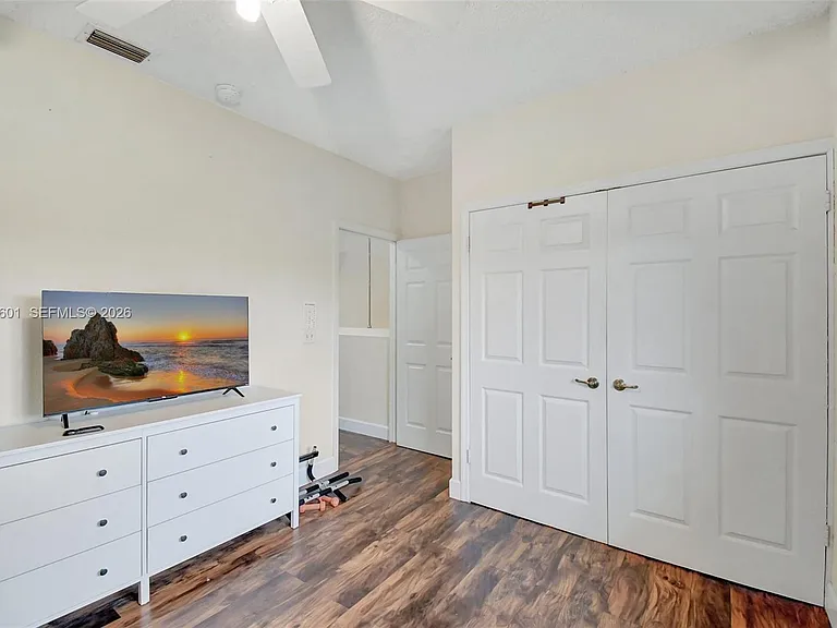 16339 Malibu Dr #22 — Photo 45