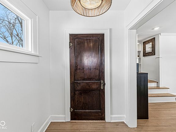 4th image of 5409 Carrollton Ave