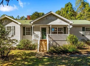 140 Fieldstone Dr, Reidsville, NC 27320