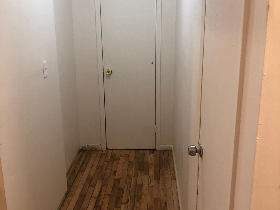 1st image of 1178 E 221st St