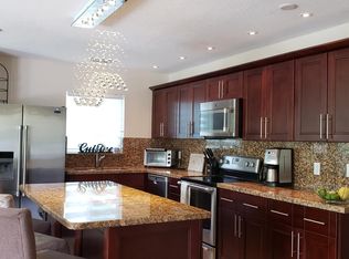 17 Miami Dr, Key Largo, FL 33037