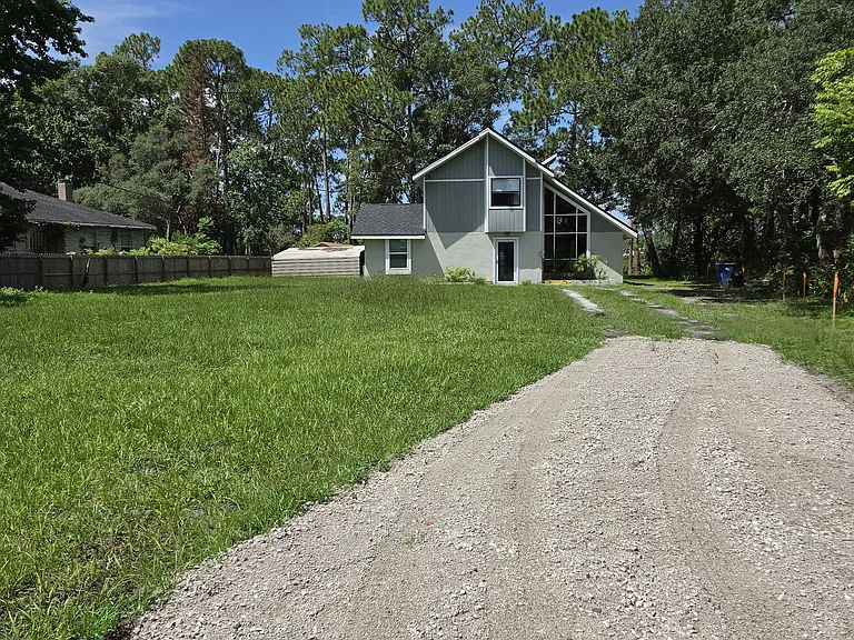 2449 E Lake Dr — Photo 27