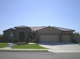 903 Paxton Way, Bakersfield, CA 93312