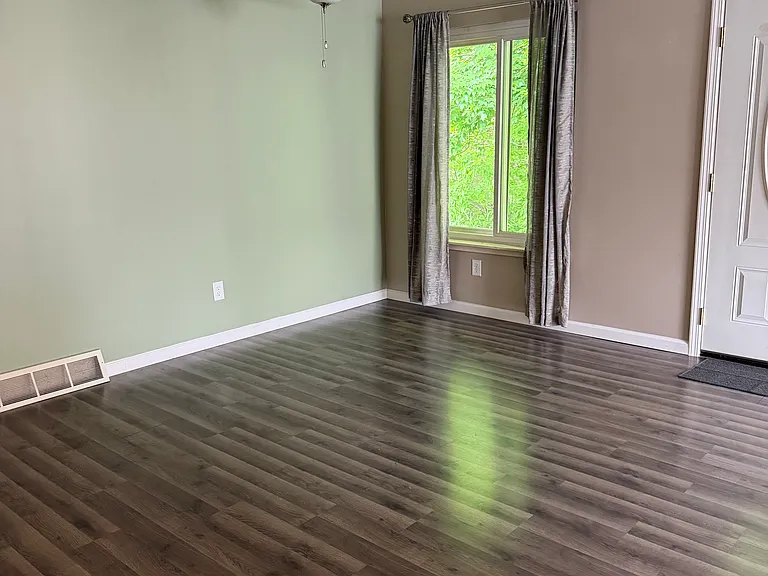 264 Deepwood Dr — Photo 10
