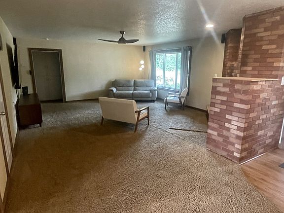 3rd image of 33865 SE Peoria Rd