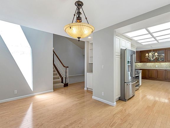 2nd image of 1470 Whiterock Ct
