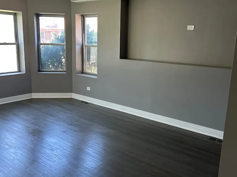 7351 S Indiana Ave — Photo 3