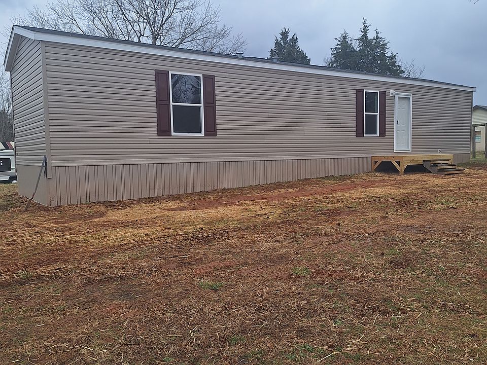 1st image of 104 Perry Park Ln