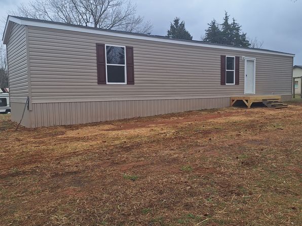 104 Perry Park Ln
