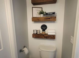 12304 Sandalwood Dr, Demotte, IN 46310