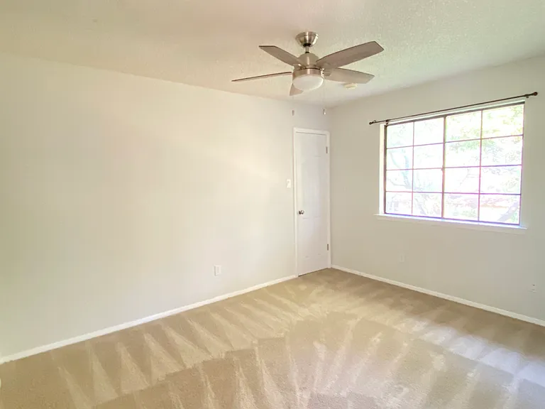 10905 Wintergreen Hl — Photo 29