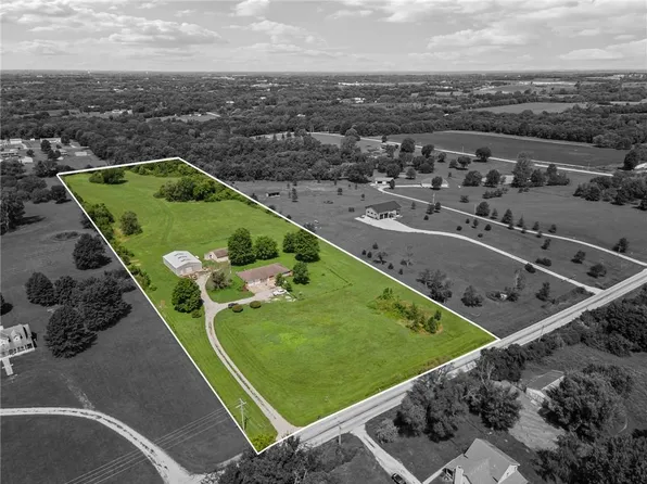 528 NW Aa Hwy, Kingsville, MO 64061