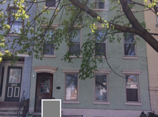 126 Hamilton St, Albany, NY 12207